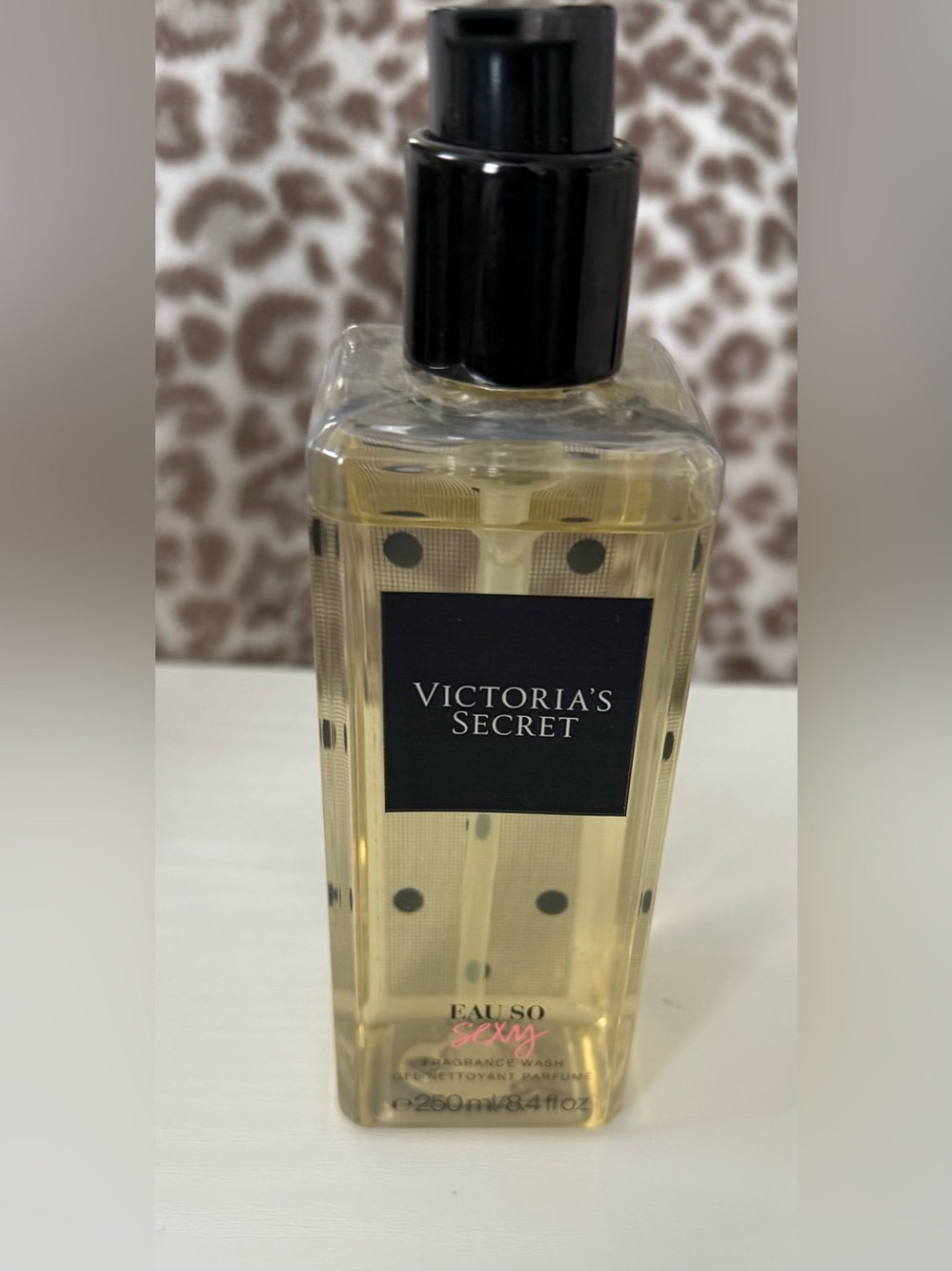 Victoria's Secret Eau So Sexy Fragrance Wash - Black and Clear Bottle